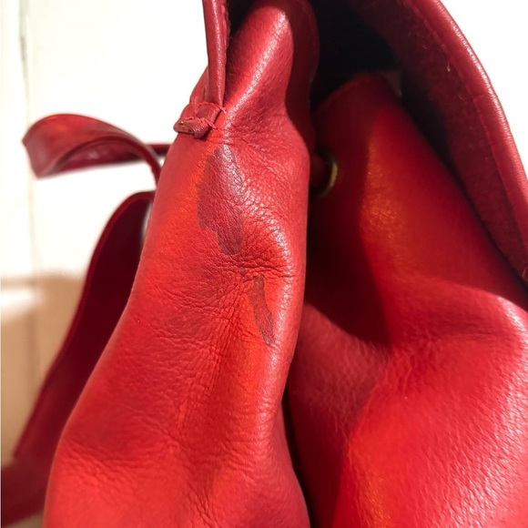 Vintage red leather unisex backpack - Picture 6 of 11